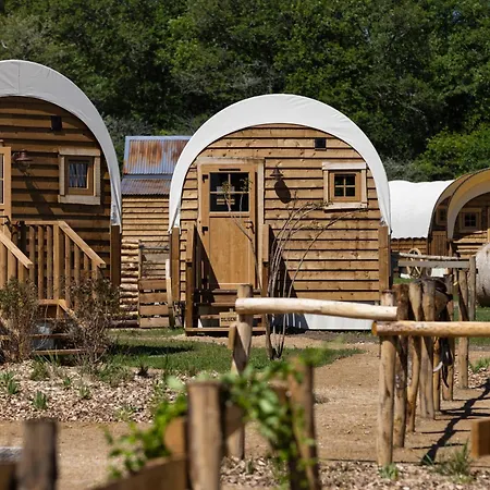 Camping O'tel Park Le Bernard