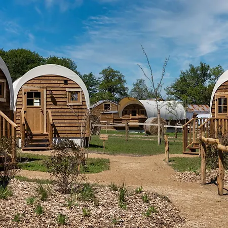 O'tel Park Le Bernard