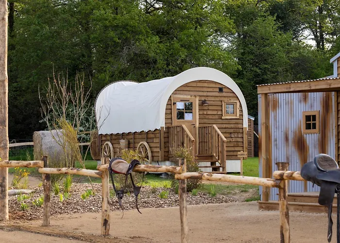 O'tel Park Campsite Le Bernard